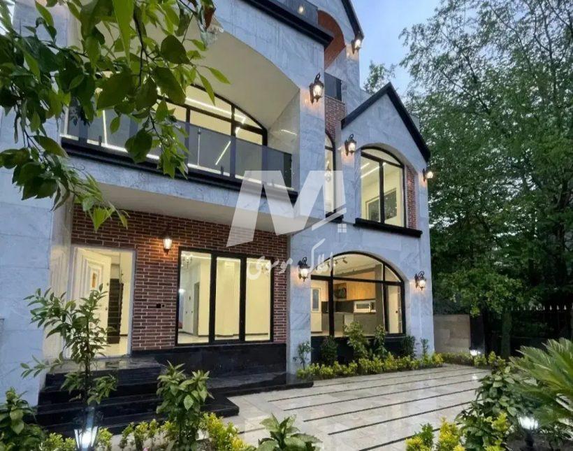 فروش ویژه ویلا نما انگلیسی استخردار صفرجنگل ایرکا چمستان | ۳۰۰ متر