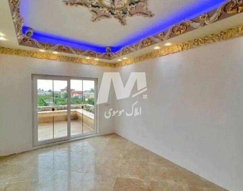 فروش کاخ ویلا نما سنگ استخردار 700 متری | 700 متر
