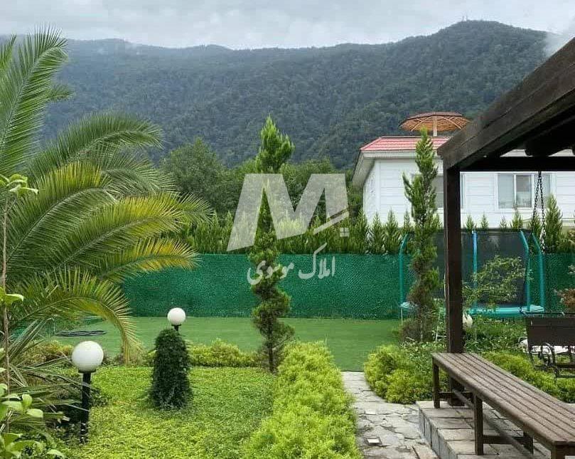 خرید ویلا در نوشهر ۷۰۰ متری پلاک اول جنگل با استخر | ۷۰۰ متر