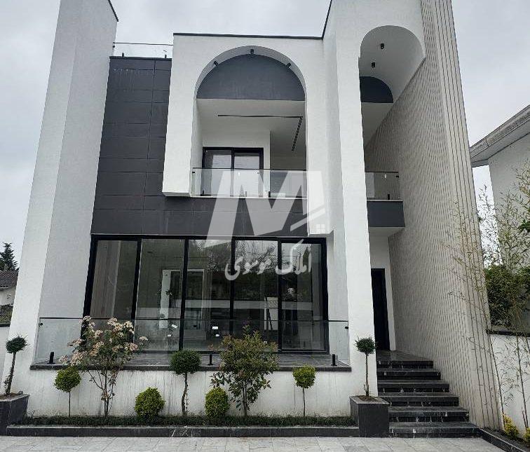خرید ویلا با ۳۵۰ متر بنا امکان معاوضه با خودرو | ۲۷۰ متر
