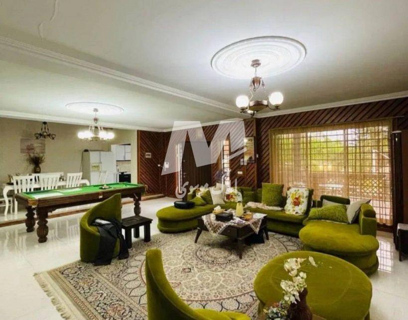 خرید ویلا باغ واقع در شهرک قدیمی نزدیک ساحل | 1500 متر