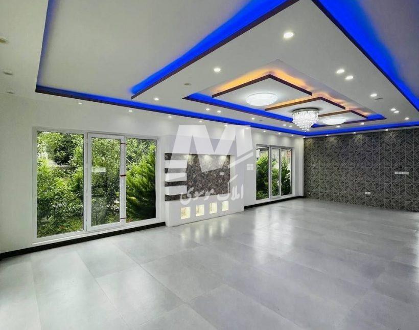 خرید ویلای تریبلکس استخردار شهرکی تاپ با ویوی جنگل | ۴۵۰ متر