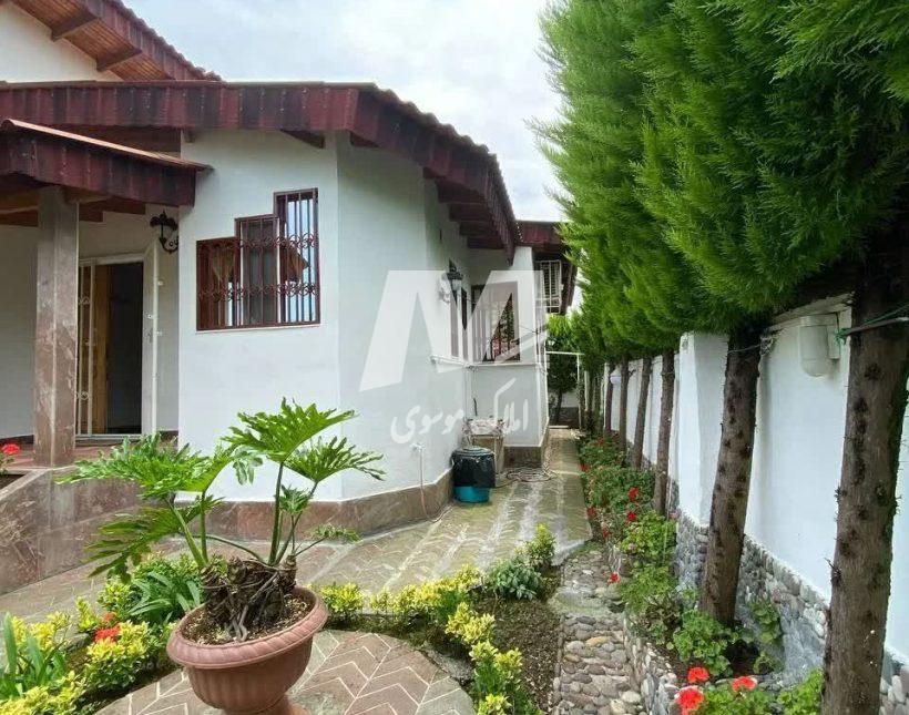 فروش خونه باغ ۳۰۰ متری امیرآباد چمستان | ۳۰۰ متر