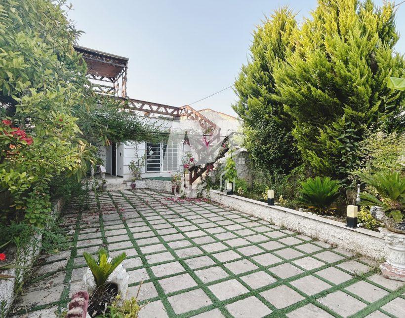 خرید ویلا همکف روف دار شهرکی در چمستان | 220 متر