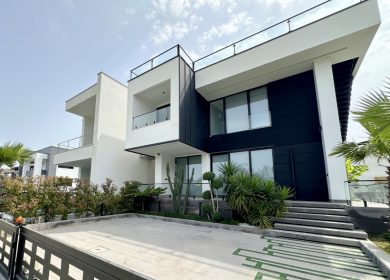 فروش اقساطی ویلای ساحلی استخردار در نوشهر | ۴۰۰ متر