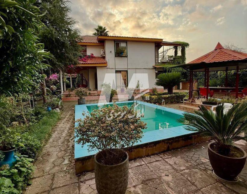 خرید ویلا باغ 650 متری استخر 4 فصل سند دار در نوشهر | 650 متر