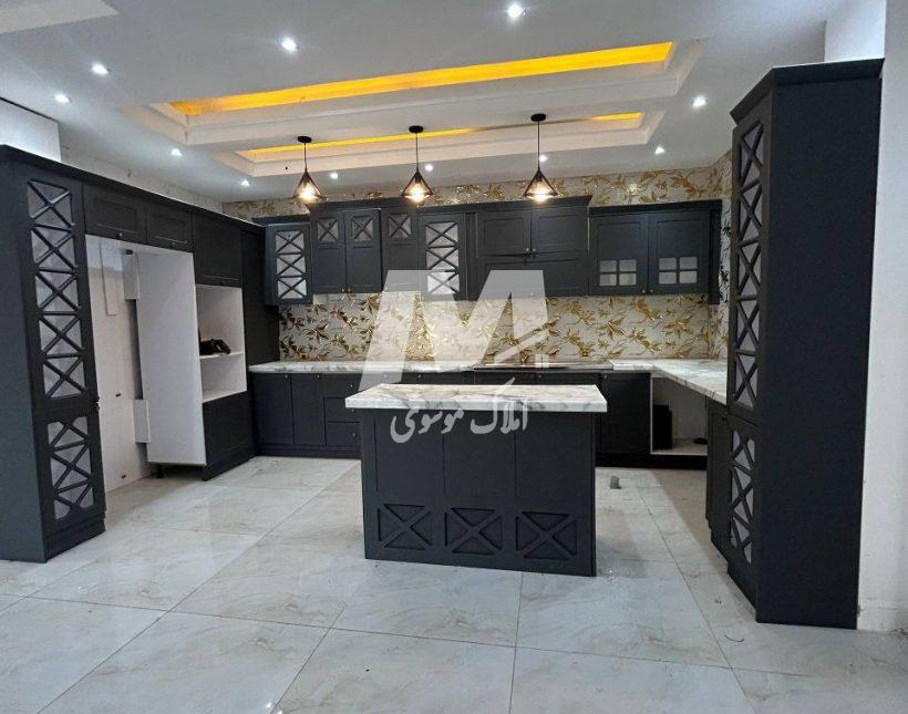 فروش کاخ ویلا نما سنگ رومی متراژ بالا | ۴۲۷ متر