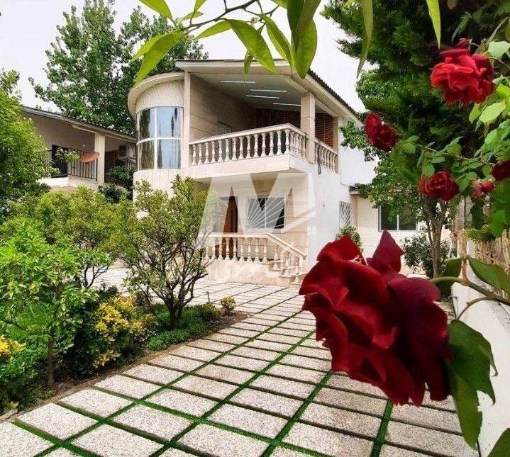 خرید ویلا باغ ۳۵۰متر سند دار امیر آباد چمستان | ۳۵۰ متر
