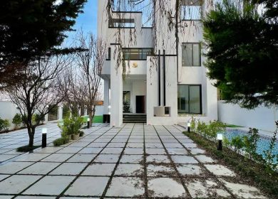 خرید ویلا در نور 400 متری سند دار با استخر 4 فصل | 400 متر