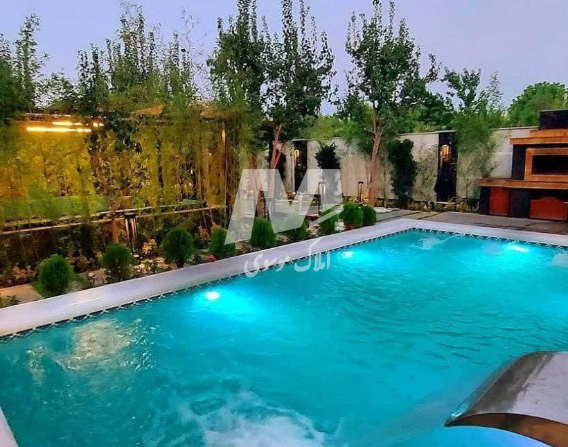 خرید ویلا در رویان 330 متر مدرن با استخر دو قدمی جنگل | 330 متر