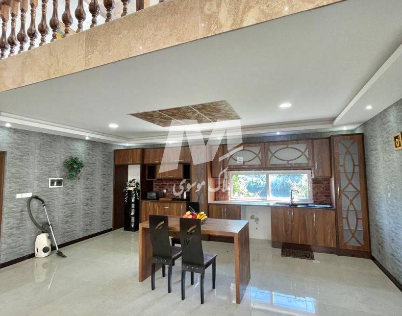 خريد ويلا نيم پيلوت ٣٣٠ متري نما كلاسيك شهركي در همصفا چمستان | 330 متر
