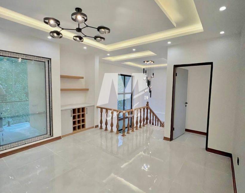 خريد ويلا باغ ٣٣٠ متري نما مدرن شهركي در همصفا چمستان | 330 متر