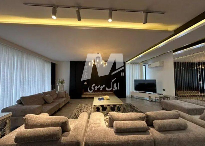 خرید ویلا شهركي مدرن فول فرنيش با استخر در وازيوار | 450 متر