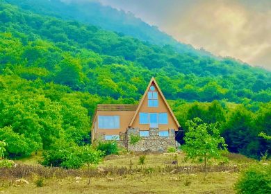 خرید ویلای کوهستانی با ویوی جنگل و دریاچه در آمل | ۳۶۰ متر