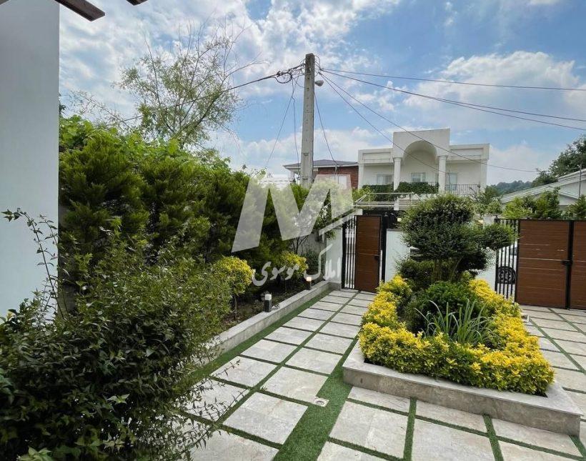 خرید اقساطی ویلا در چمستان روف دار | ۳۰۰ متر