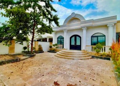 خرید ویلا نما کلاسیک 280 متری سند دار شهرکی | 280 متر