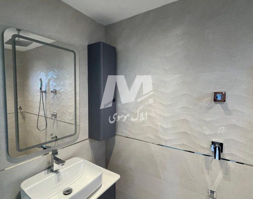 فروش ویلا تریبلکس نما مدرن نوساز استخردار | ۴۵۰ متر