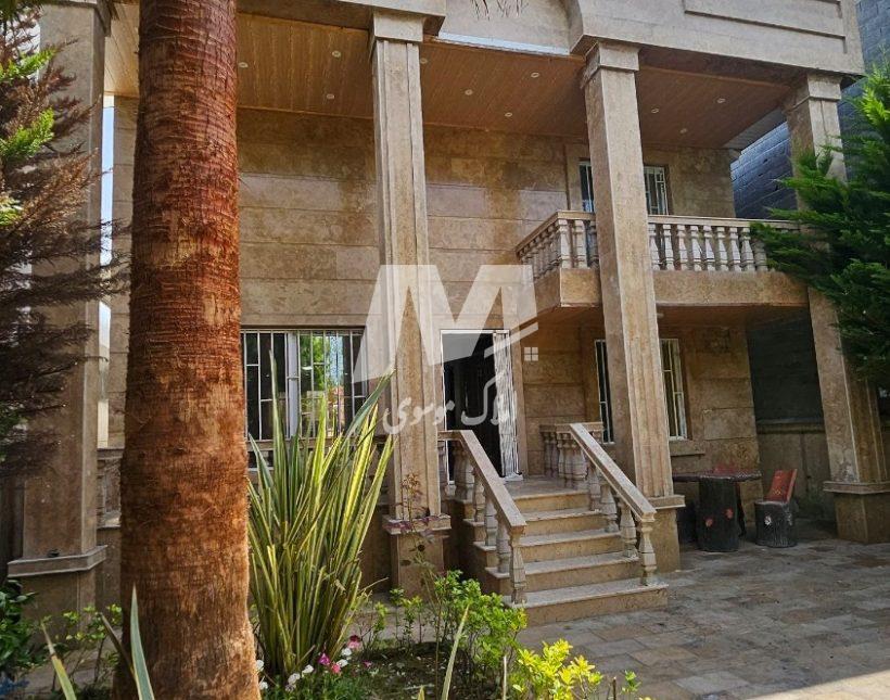 خرید ویلای مدرن نما سنگ مبله شهرکی با قیمت استثنایی | ۲۳۰ متر