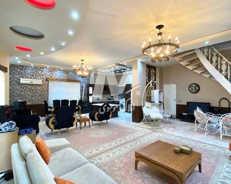 خريد کاخ ویلای کلاسیک لوکس استخردار شهرکی | ۳۰۰ متر