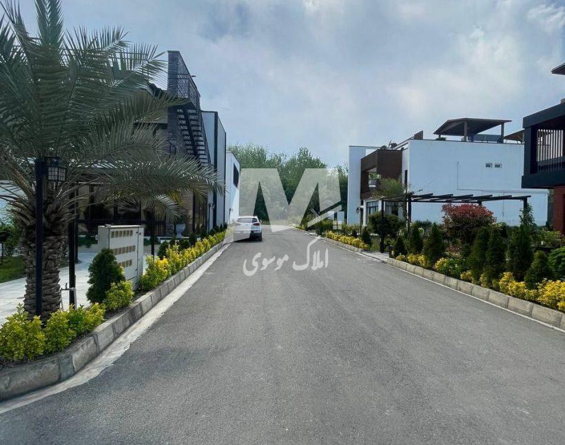 خرید ویلا در نور روف دار شهرکی | 300 متر