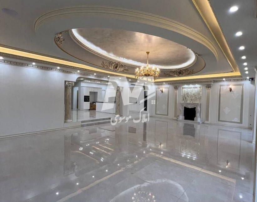 فروش عمارت ۳۵۰ متری با استخر و جکوزی | 500 متر