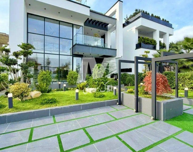 خريد ويلا دوبلكس ٦٠٠ متري نما مدرن با متريال درجه يك در ونوش | 580 متر