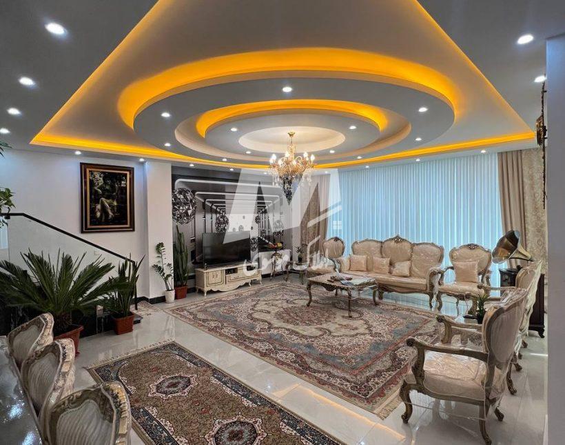 خرید ویلا در چمستان آپادانا استخردار | ۲۷۰ متر