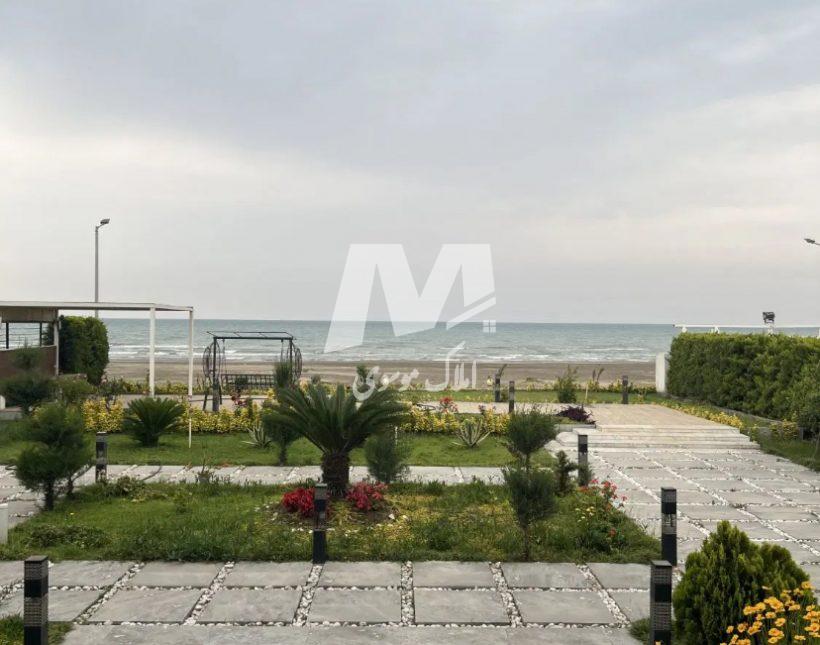 خريد ویلای شهركي ساحلی با استخر چهارفصل و سند تك برگ | 680 متر