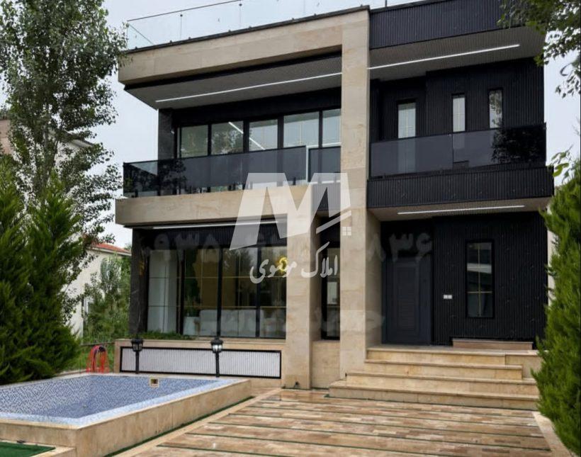 فروش ویلا تریبلکس مدرن استخردار شهرک برند جنگلی چمستان | ۲۸۰ متر