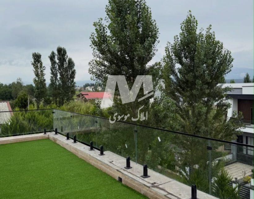 فروش ویلا تریبلکس مدرن استخردار شهرک برند جنگلی چمستان | ۳۰۰ متر