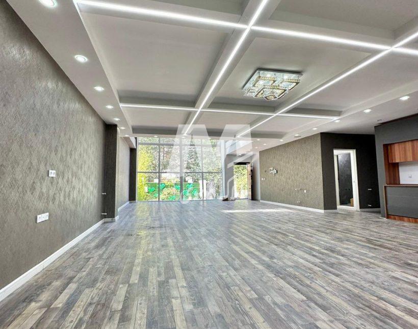 خرید ویلای مدرن نوساز استخردار تاپ لوکیشن دنج سند شش‌دانگ | ۳۰۰ متر
