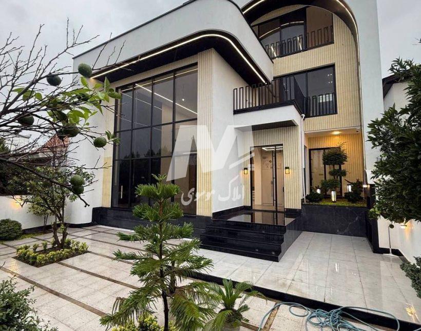 فروش ویلای استخردار با آسانسور | ۶۰۰ متر