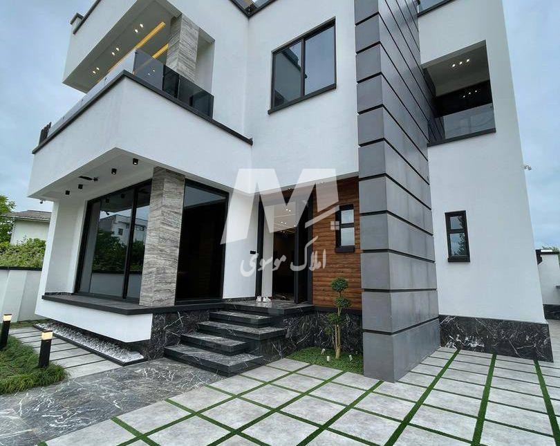 خرید ویلا مدرن نوساز نور | ۲۵۰ متر