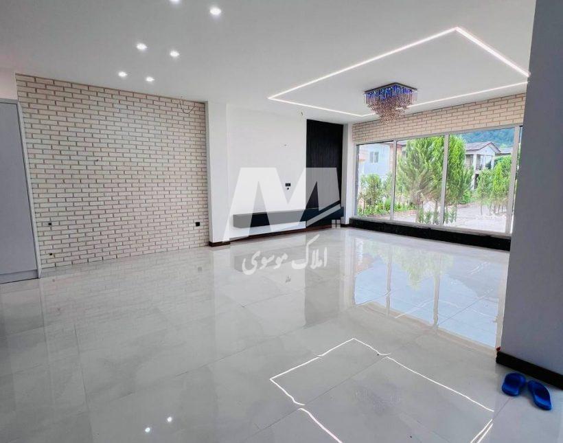 فروش ویلا ۴۱۰ متری استخردار نوساز سیسنگان | ۴۱۰ متر
