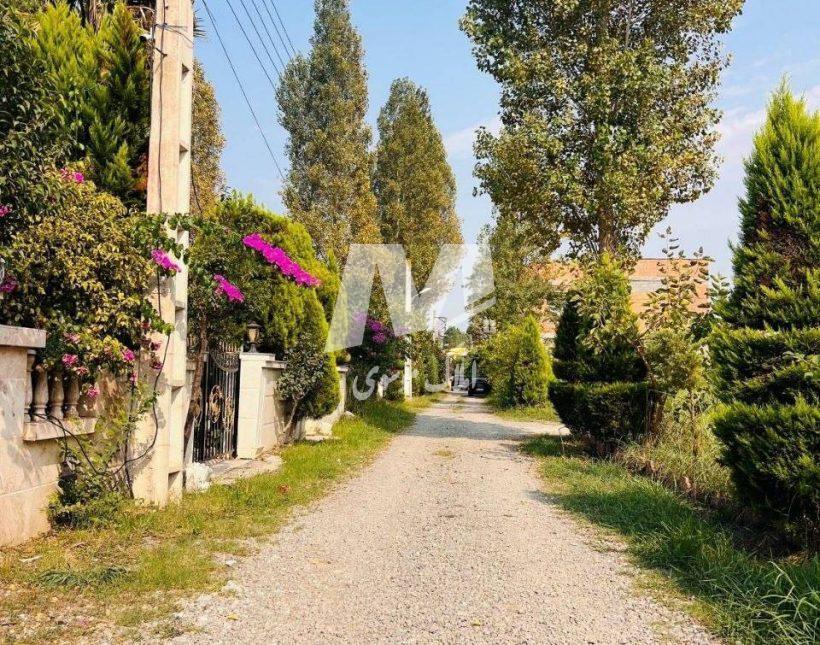 خرید ویلای مدرن استخردار با ۱۸۰ متر بنا | ۲۰۰ متر