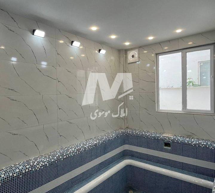 خرید ویلای دوبلکس مدرن ۳۰۰ متری استخردار شهرکی | ۳۰۰ متر