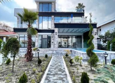 خرید ویلا در رویان 550 متر با استخر چهار فصل فول فرنیش | 550 متر