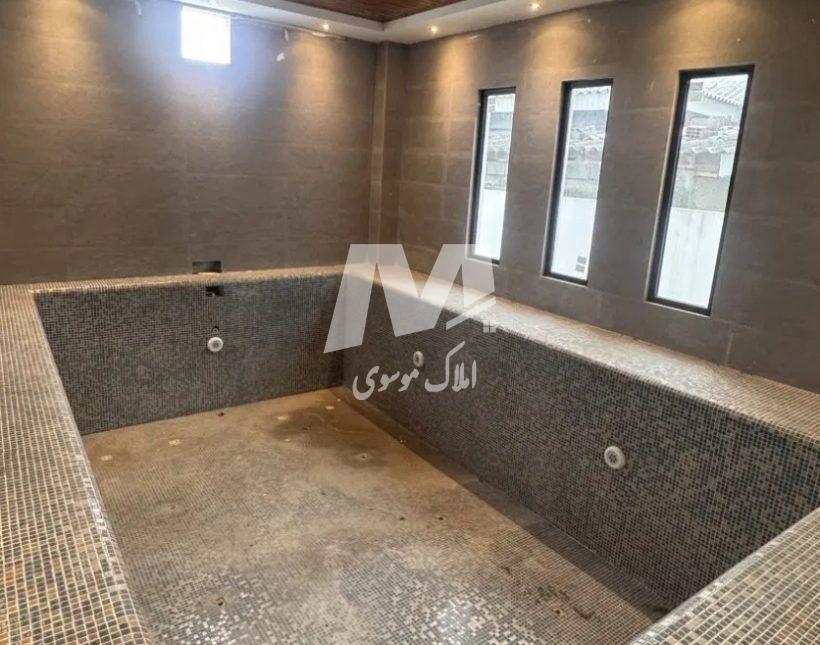 خريد ويلا مدرن مستقل سند دار با استخر و روف گاردن در ونوش | 400 متر