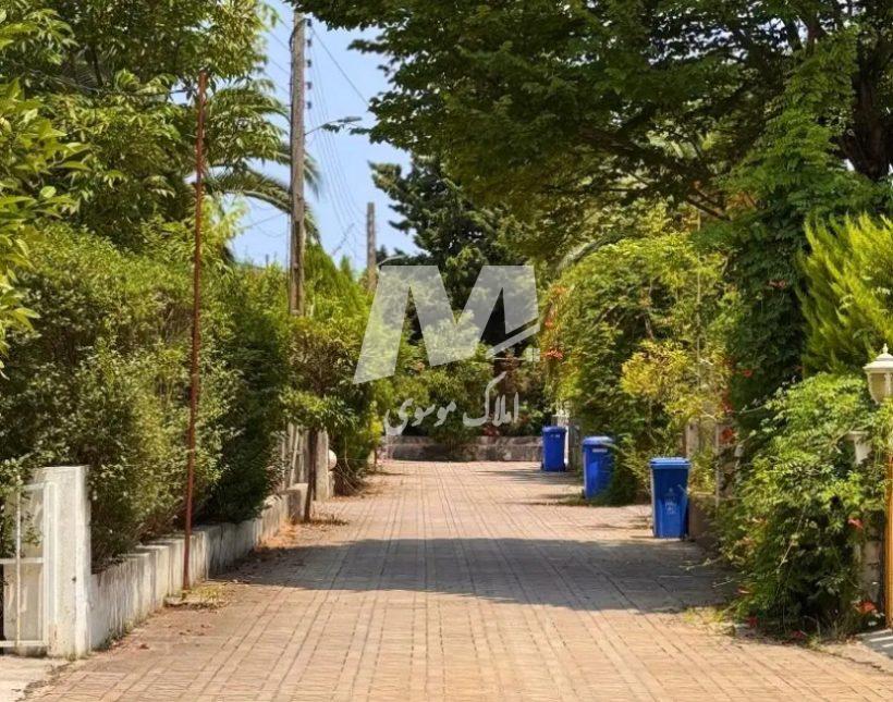 خريد ويلا فول فرنيش شهركي سند دار با استخر در وازيوار | 350 متر