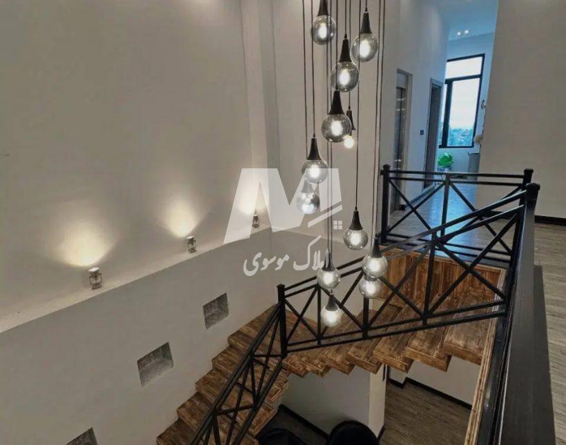 خريد ويلا باغ فول فرنيش شهركي با امكانات كامل در چلندر | 800 متر