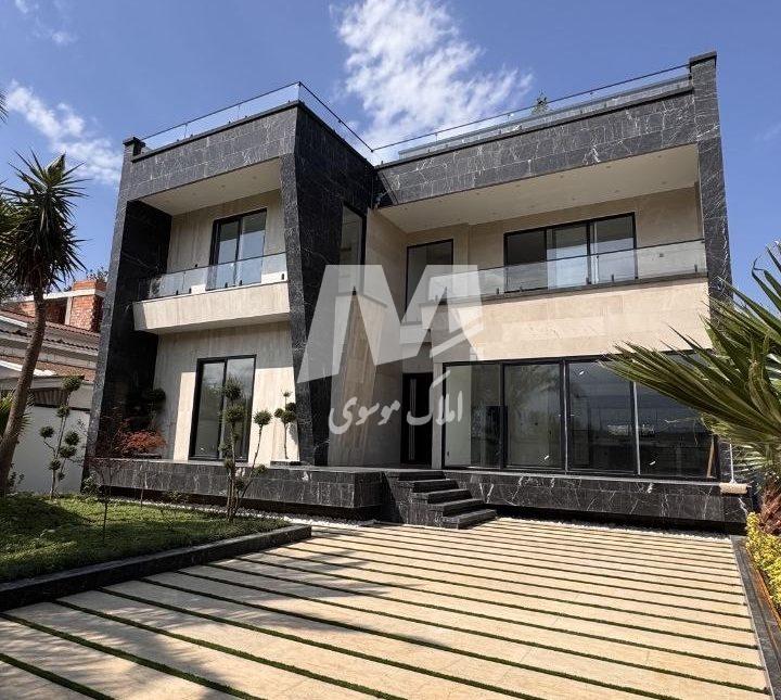 خرید ویلا دوبلکس مدرن 600 متری استخردار در نور | 475 متر