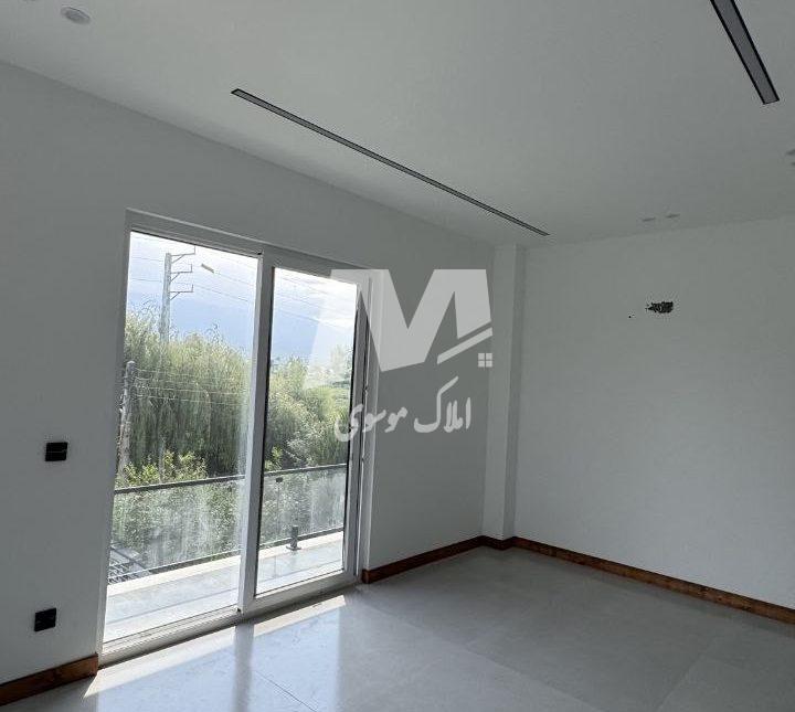خرید ویلا دوبلکس مدرن 600 متری استخردار در نور | 475 متر