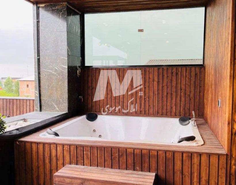 خريد ويلا باغ هوشمند مدرن با استخر و روف و دسترسي عالي در نور | 600 متر