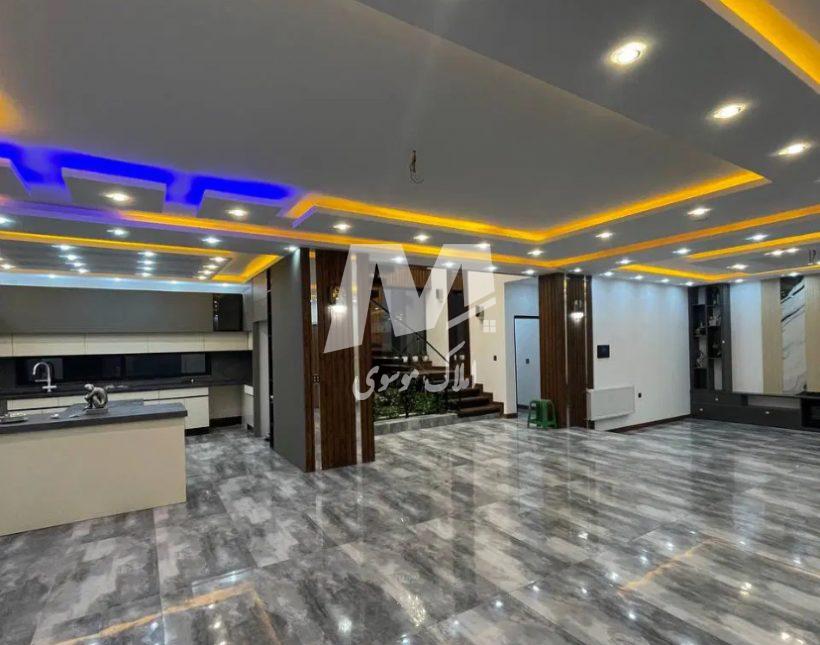 خريد ويلا باغ هوشمند مدرن با استخر و روف و دسترسي عالي در نور | 600 متر