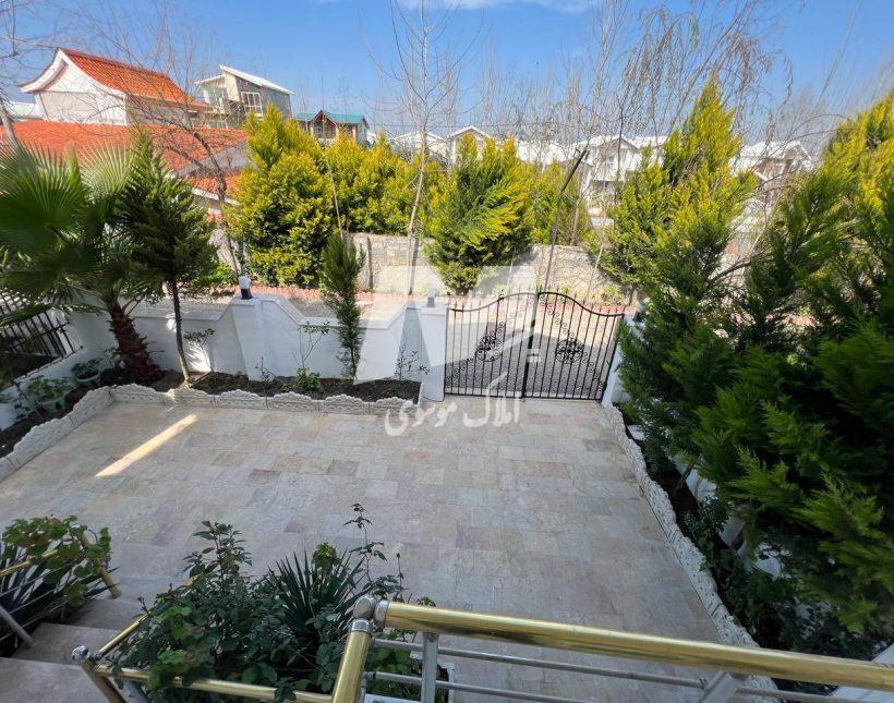 خرید ویلا در چمستان نیم پیلوت شهرکی | ۲۵۰ متر