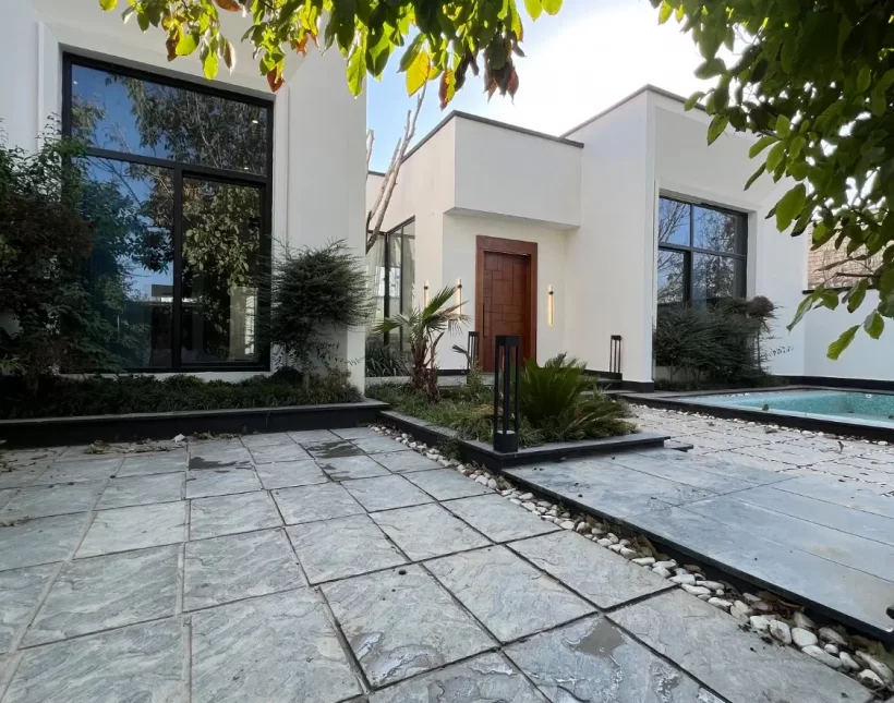 خرید ویلای مدرن استخردار در چمستان | ۴۰۰ متر