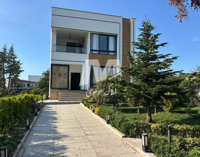 خرید ویلای شهرکی استخردار با آسانسور در دل جنگل های سیسنگان | ۴۰۰ متر