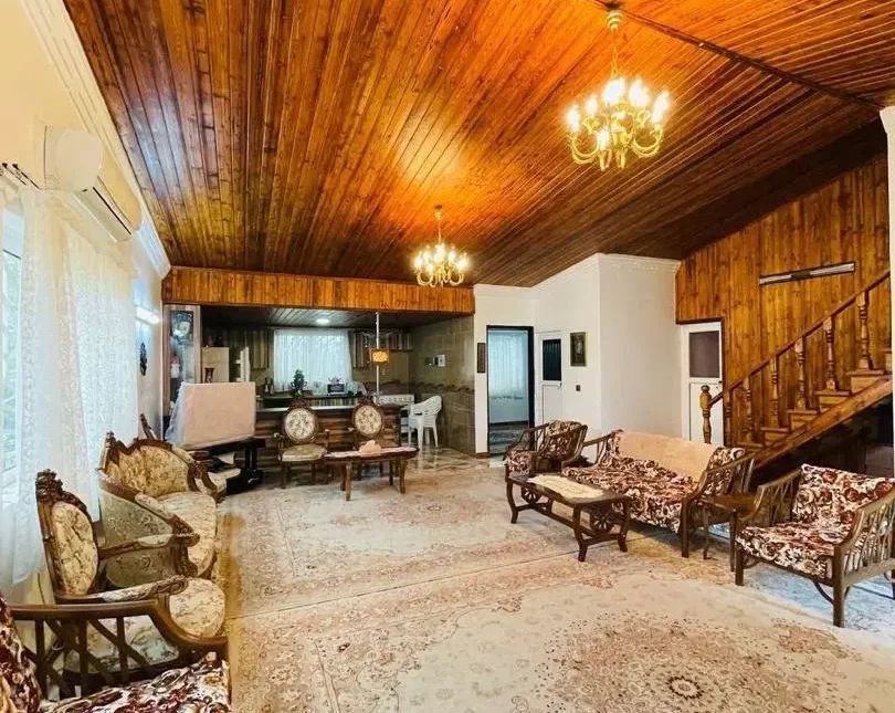 فروش ویلا باغ قدیمی ۴۰۰ متری مبله محوطه سازی شده | 400 متر