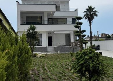 خرید ویلا باغ نوشهر ۵۰۰ متر بنای تریبلکس با استخر و آسانسور | ۱۰۰۰ متر