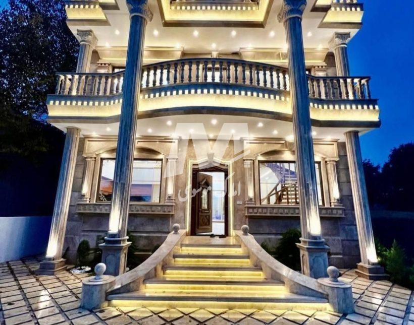 خرید ویلا در همصفای چمستان نما سنگ ۳۴۰ متری | 340 متر